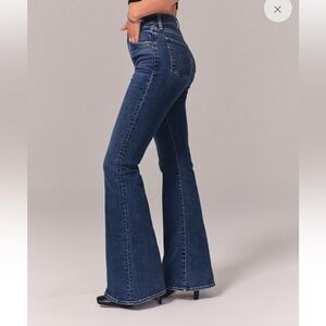 A&F Ultra High Rise Stretch Flare Jean
